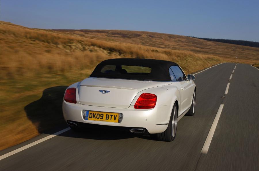  Bentley Continental GTC Speed 2009 года  (фото 3 из 44)